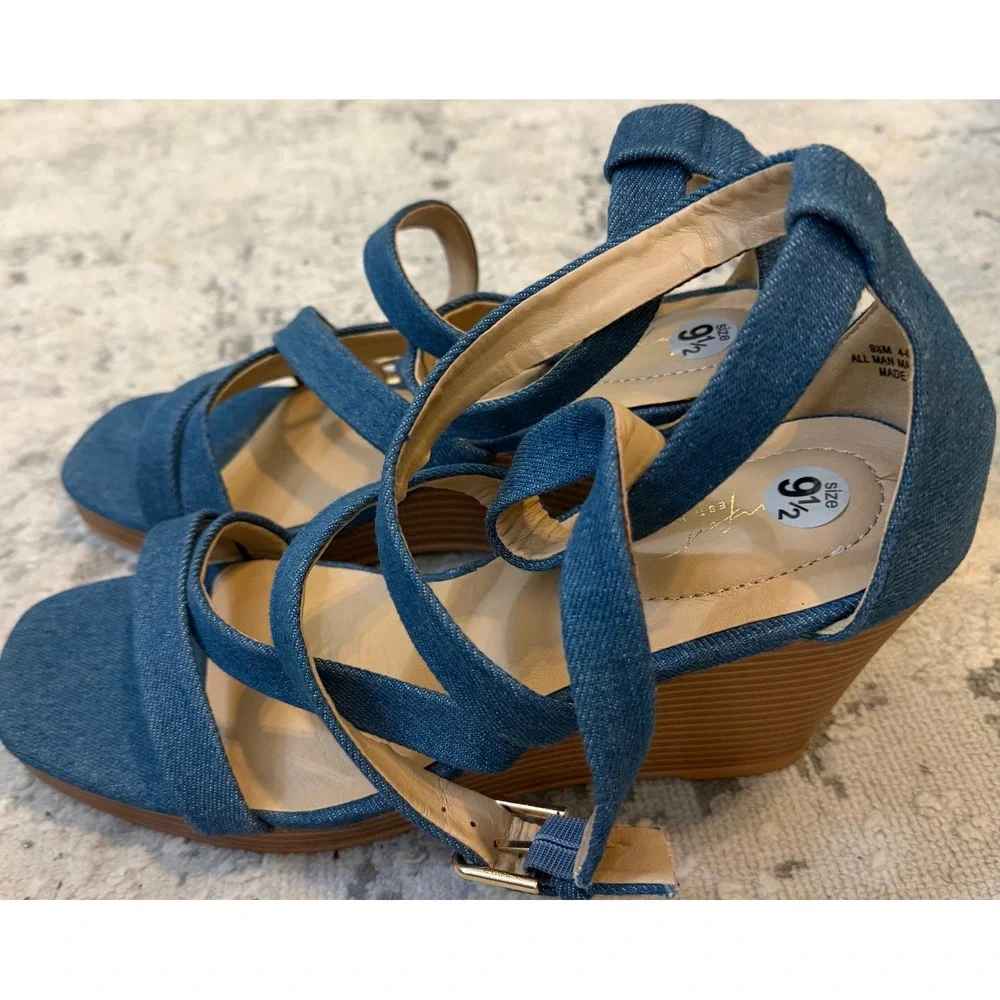 Sugar Denim Strappy Wedge Sandals Blue Open Toe Wood Grain Heel 9.5M 44581657